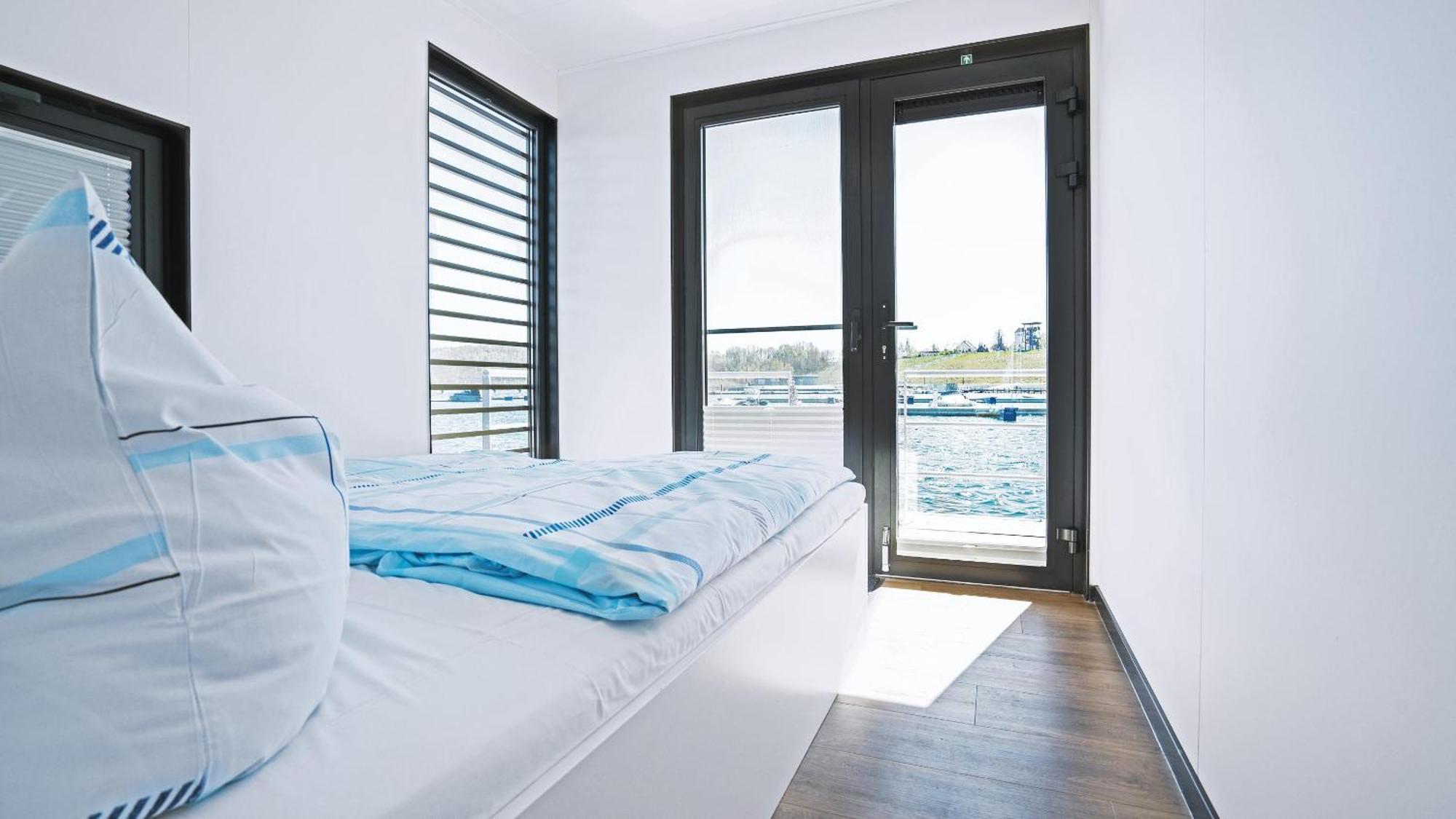 Hausboot Geiseltalsee - Floating House - Well Hausboote - Family & Friends Braunsbedra 외부 사진